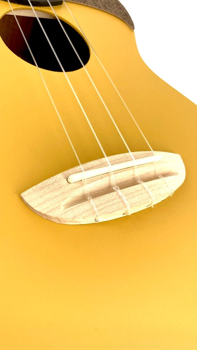 aNueNue UC10, golden glow