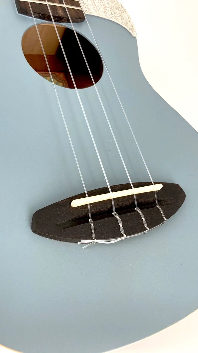 aNueNue US10, blue aroma