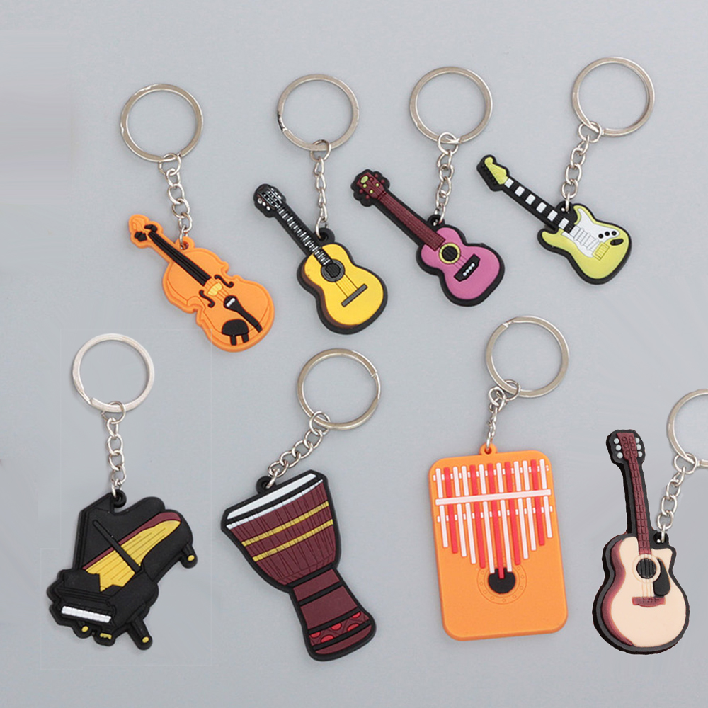 Schlüsselhänger mit Instrumenten